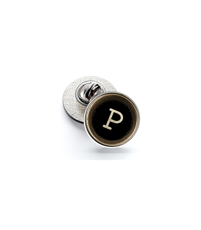 Typewriter Button Letter Q 16mm Magglass Pin