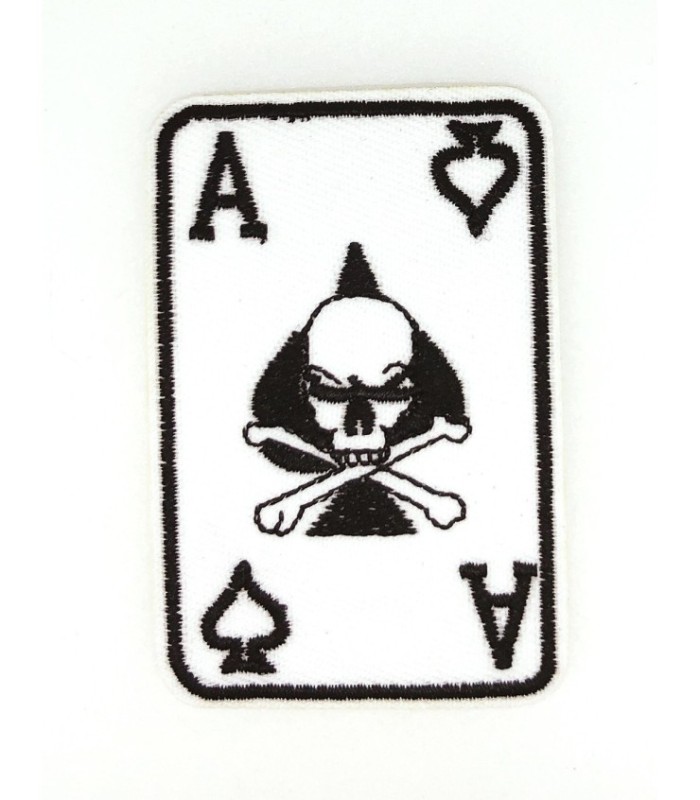 Parche Bordado Termoadhesivo As de Picas con Calaveras 7x5cm