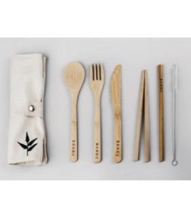 BANBU set de cubiertos de bambu+funda de tela.