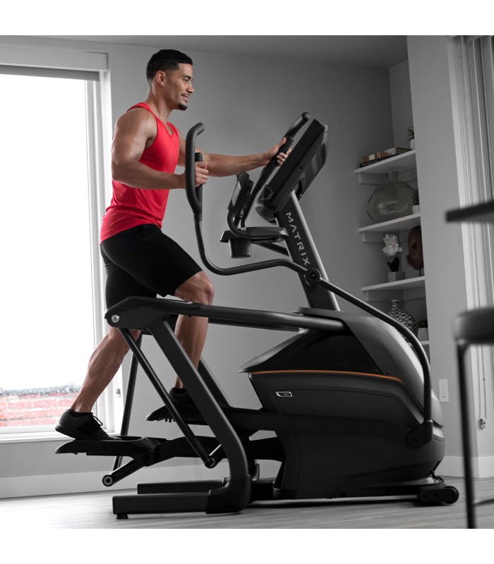 Elíptica de suspensión E50 - Matrix Fitness
