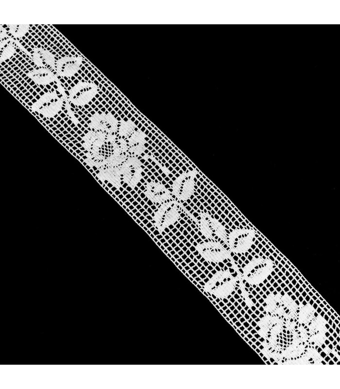 Entredos de Hilo Blanco 4,5 cm. Rosas