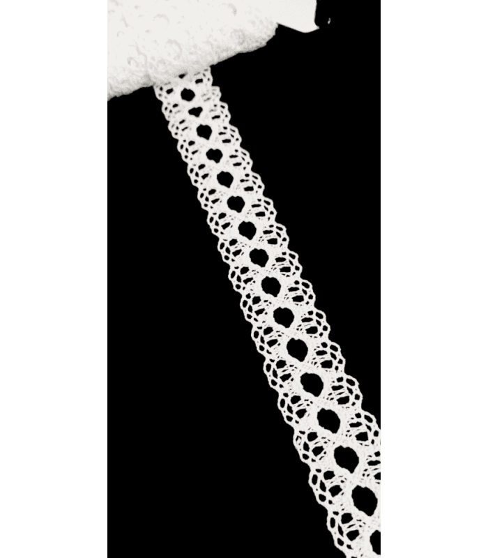 Encaje Bolillo 28m.m