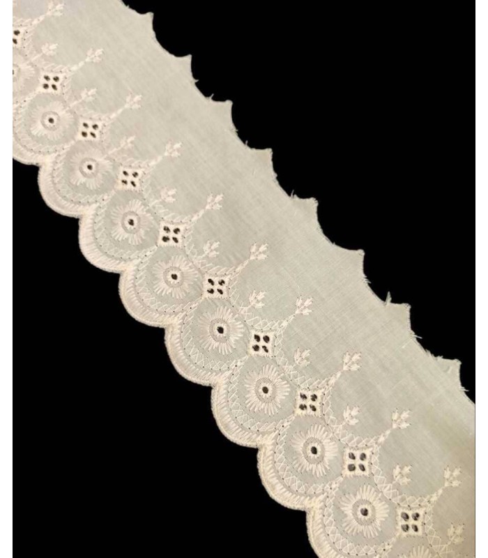 Tira Bordada Marfil 7.5Cm