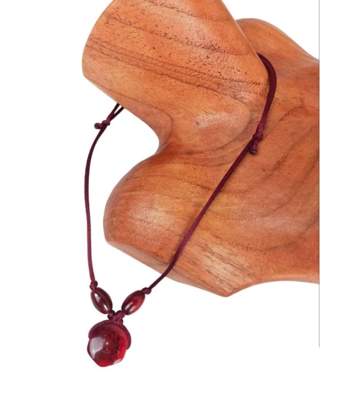 Colgante Granate con Nudo Corredizo