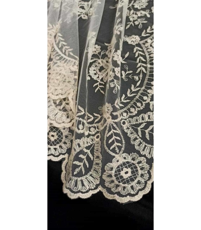 Mantilla Niña 61.240 Color Marfil 65X185 cm