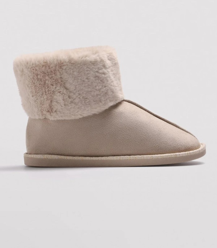 Botas de Casa Beige Ysabel Mora