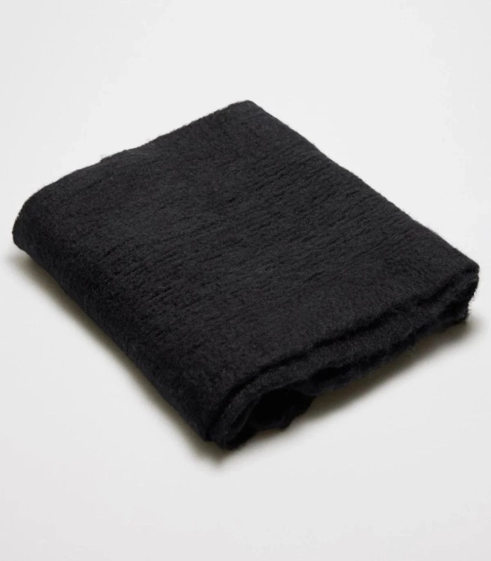 Pashmina Lisa con Flecos Negra Ysabel Mora